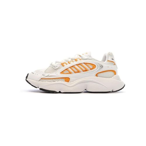 Baskets basses adidas Ozmillen - adidas - Modalova