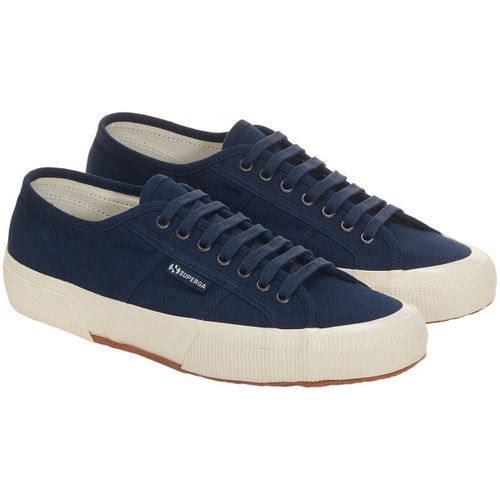 Baskets basses Superga 2750 - Superga - Modalova