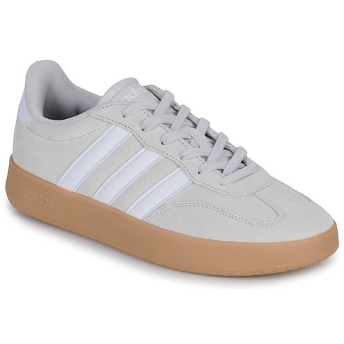 Baskets basses adidas BARREDA - adidas - Modalova