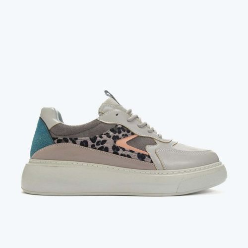 Baskets Ida - Grey Platform Sneakers - Forever & Always Shoes - Modalova