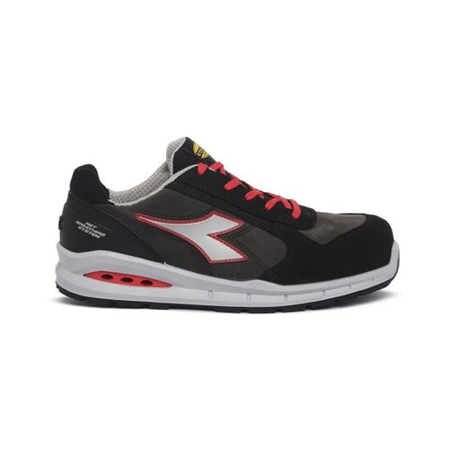 Baskets basses Diadora Utility Run - Diadora - Modalova