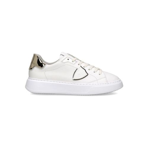 Baskets basses BTLD VM04 - TEMPLE-METAL BLANC OR - Philippe Model - Modalova