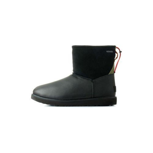Boots Boot Classic Toggle Waterproof - UGG - Modalova