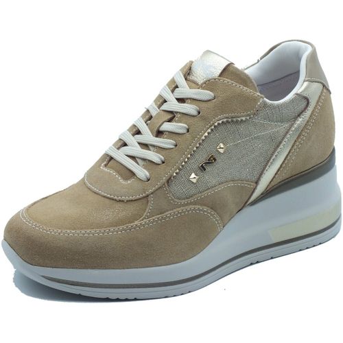 Baskets basses E615230D Velour Col - NeroGiardini - Modalova