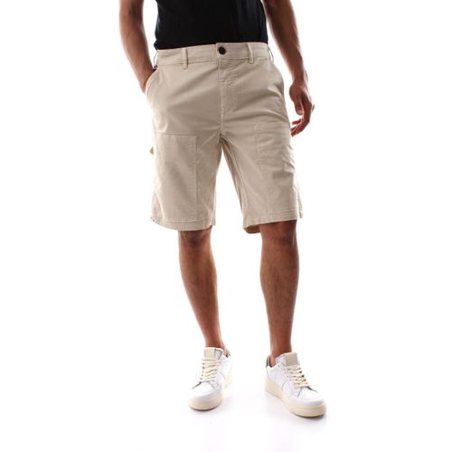 Short SH0041T HART LANE-09 ECRU - Lyle & Scott - Modalova