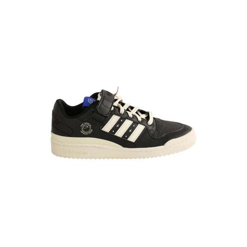 Baskets basses Baskets noires - adidas - Modalova
