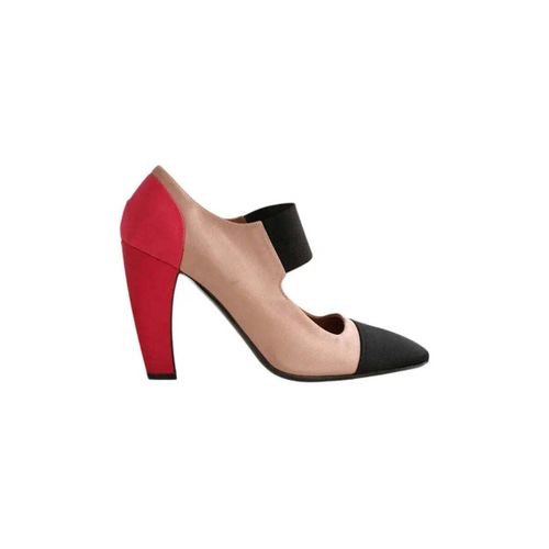 Chaussures escarpins Talons beiges - Prada - Modalova