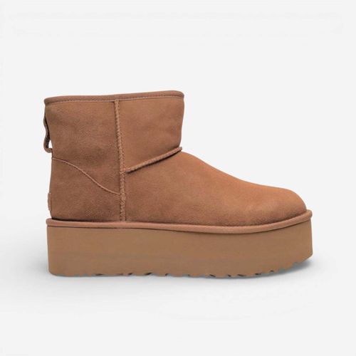 Chaussons Classic Mini Platform Boot Chestnut (Women's) - UGG - Modalova