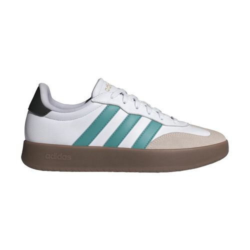 Baskets basses adidas BARREDA - adidas - Modalova