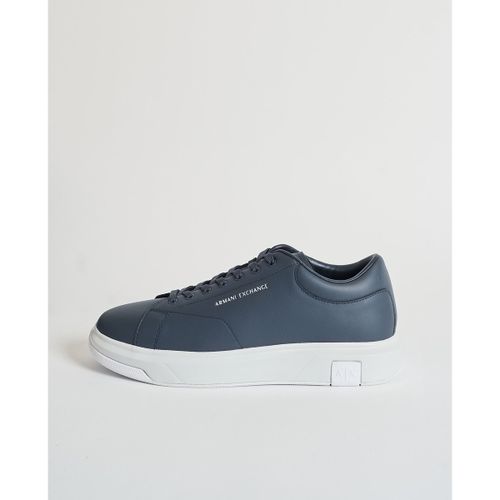 Baskets Sneakers basses en cuir - EAX - Modalova