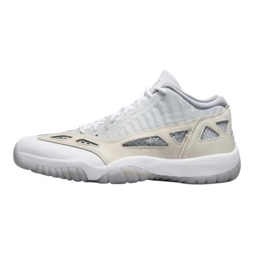 Baskets basses 11 Low IE Light Orewood Brown - Nike - Modalova