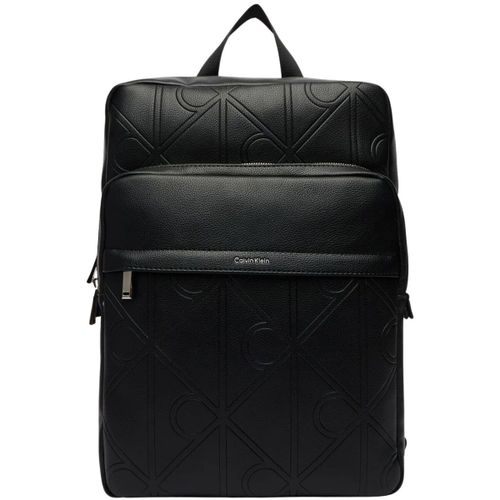Sac a dos EMBLEM AOP EMBOSS SLIM - Calvin Klein Jeans - Modalova