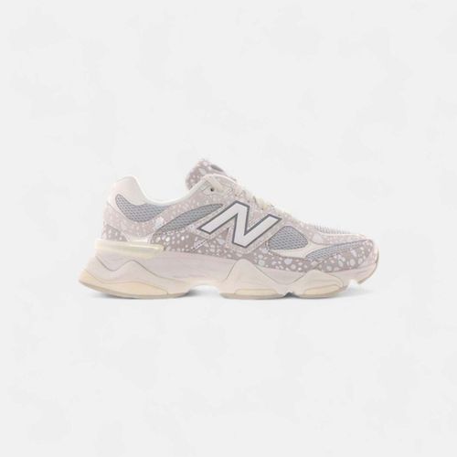 Baskets basses new-balance-9060-grey-matter-reflection - New Balance - Modalova