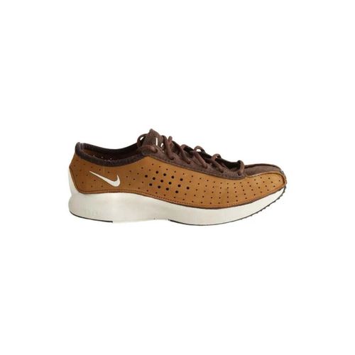Baskets basses Nike Baskets marron - Nike - Modalova