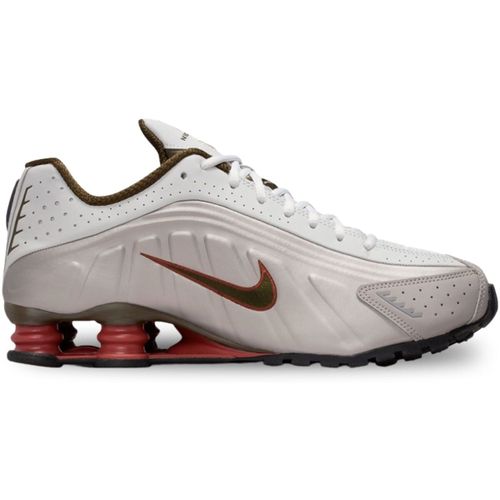 Baskets basses Nike Shox R4 - Nike - Modalova