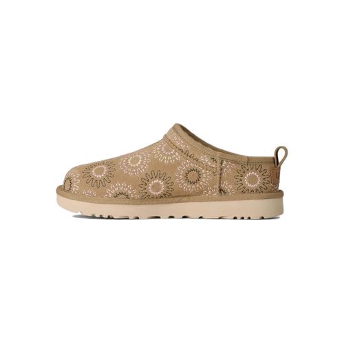 Chaussons Classic Micro Sun Stitch Slipper Mustard Seed - UGG - Modalova