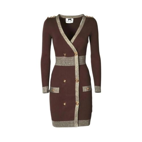 Robe courte Robe fourreau marron avec boutons dorés - No Secrets - Modalova