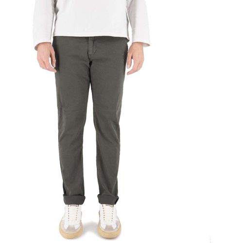 Pantalons slim Devid Label Mirtos - Devid Label - Modalova