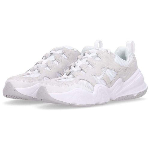 Baskets basses Nike W Tech Hera - Nike - Modalova