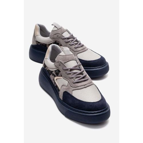 Baskets AERE - Navy Patterned Sneaker (Women) - Forever & Always Shoes - Modalova