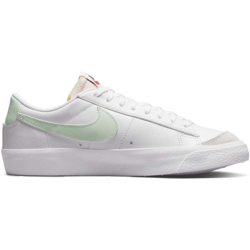 Baskets basses Nike DC4769-111 - Nike - Modalova