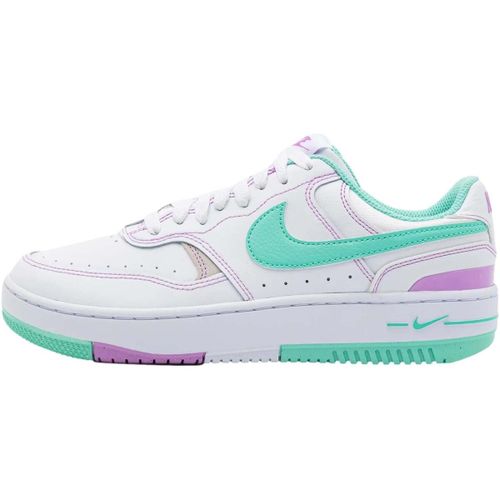 Baskets basses Nike Gamma Force - Nike - Modalova