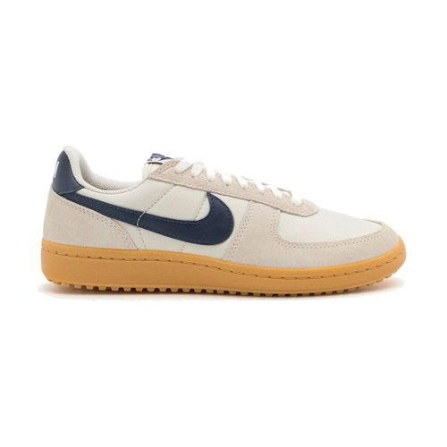 Baskets basses Nike Field General - Nike - Modalova
