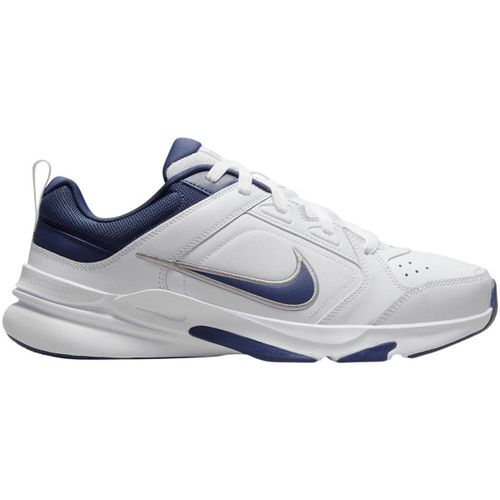 Baskets basses Nike Defy All Day - Nike - Modalova