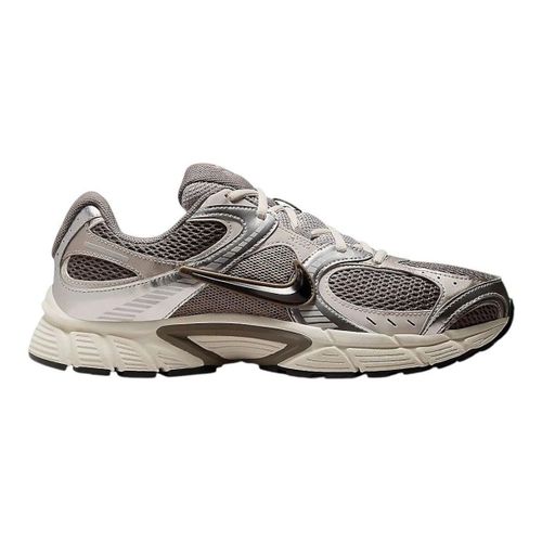 Baskets basses Nike Baskets V5 RNR - Nike - Modalova
