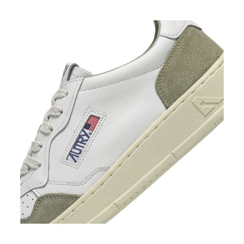 Baskets basses Medalist Low Suede M - White/Smoked Green - Autry - Modalova