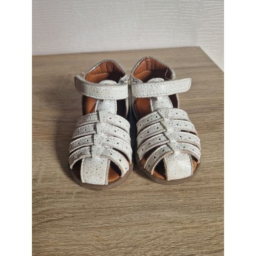 Sandales plates GBB Sandales bébé - GBB - Modalova