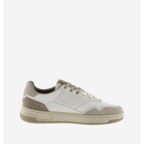 Baskets basses 1985 BASKET C80 CUIR DAIM 8800130 - Victoria - Modalova