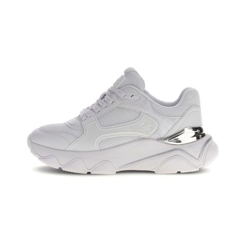 Baskets FLTMZZ ELE12 MAZZY-WHITE - Guess - Modalova