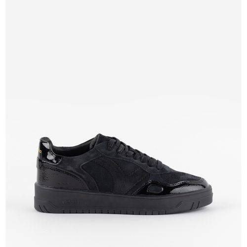 Baskets basses BASKET SEUL DAIM VERNIS 1257151 - Victoria - Modalova