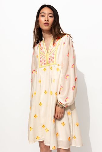 Robe courte brodée Imprimé écru - Promod - Modalova