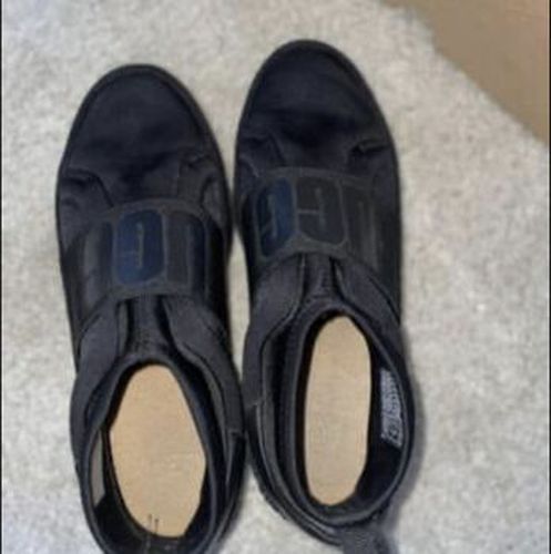 Baskets basses UGG Basket UGG Noir - Ugg - Modalova