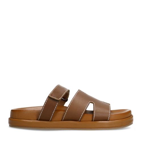 Claquettes en cuir avec bande velcro - Sacha - Modalova
