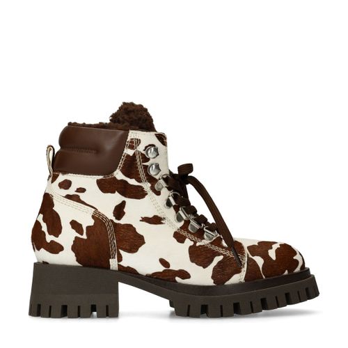 Bottines à lacets avec imprimé vache - Sacha - Modalova