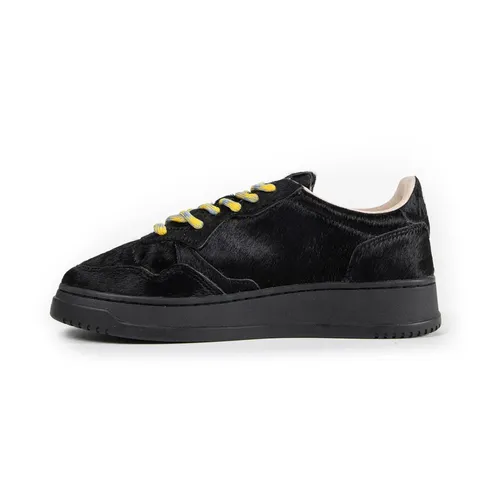 Autry - Shoes > Sneakers - Black - Autry - Modalova