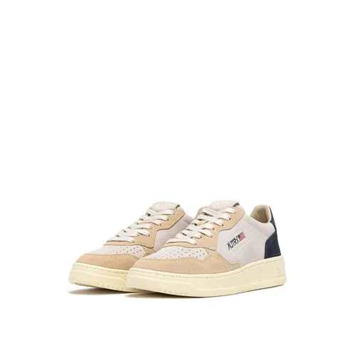 Shoes > Sneakers - - Autry - Modalova