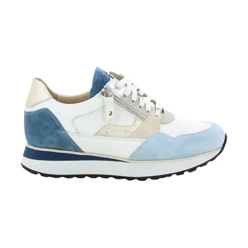 Shoes > Sneakers - - Footnotes - Modalova