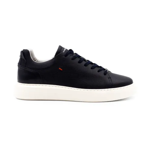 Shoes > Sneakers - - Ambitious - Modalova