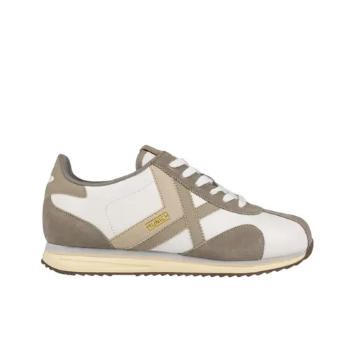 Munich - Shoes > Sneakers - Beige - Munich - Modalova