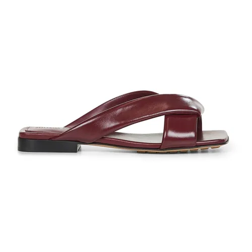 Shoes > Flip Flops & Sliders > Sliders - - Bottega Veneta - Modalova