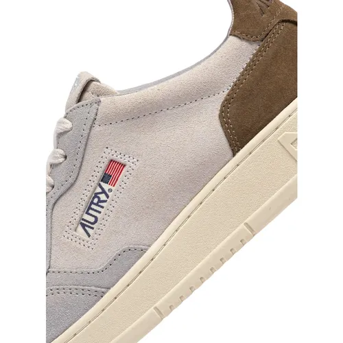 Shoes > Sneakers - - Autry - Modalova