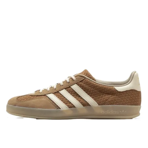 Adidas - Shoes > Sneakers - Brown - Adidas - Modalova