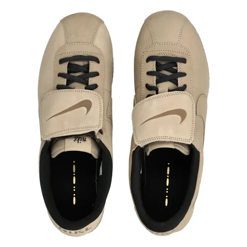 Nike - Shoes > Sneakers - Beige - Nike - Modalova