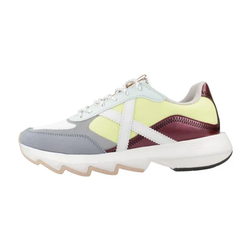 Shoes > Sneakers - - Munich - Modalova