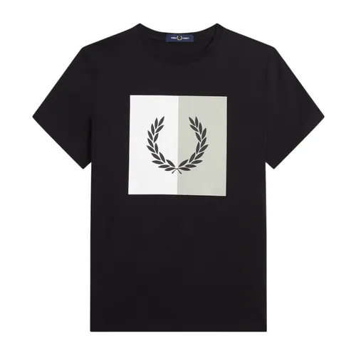 Tops > T-Shirts - - Fred Perry - Modalova