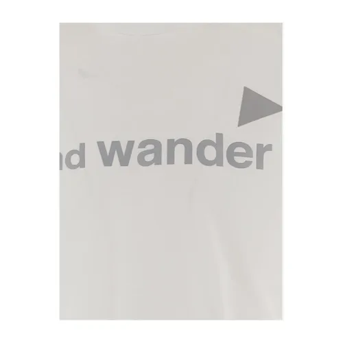 Tops > T-Shirts - - And Wander - Modalova